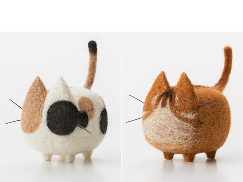 Supplier photo: Two-Cat Needle Felting Project Kit